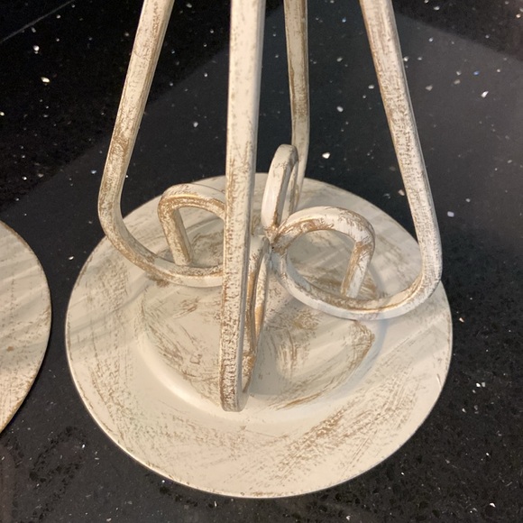 SET/2 Shabby White Distressed Metal Candle Pillars Pedestals Risers Farmhouse - Picture 12 of 14